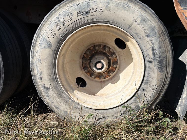 image for item FC0077 2005 Shop Built tank trailer
