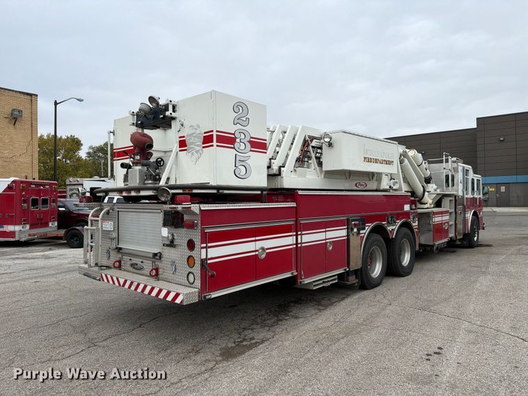 image for item FK2215 2005 Pierce Manufacturing Dash ladder fire truck