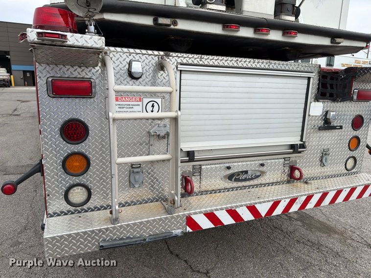 image for item FK2215 2005 Pierce Manufacturing Dash ladder fire truck