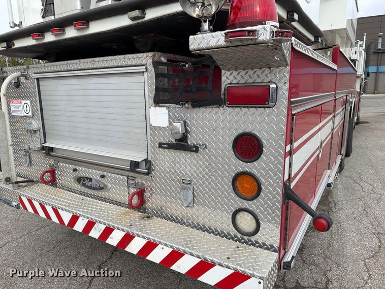 image for item FK2215 2005 Pierce Manufacturing Dash ladder fire truck