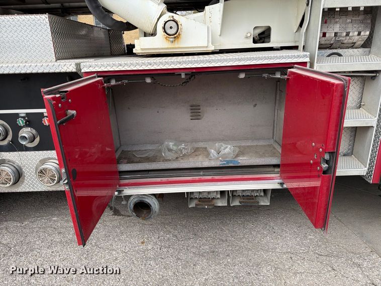 image for item FK2215 2005 Pierce Manufacturing Dash ladder fire truck