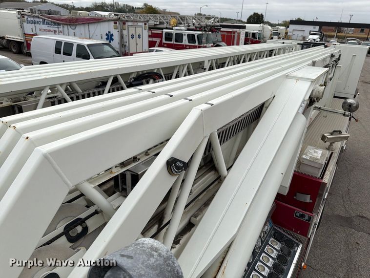 image for item FK2215 2005 Pierce Manufacturing Dash ladder fire truck