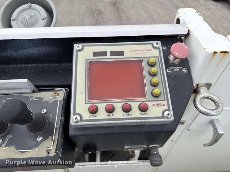 image for item FK2215 2005 Pierce Manufacturing Dash ladder fire truck