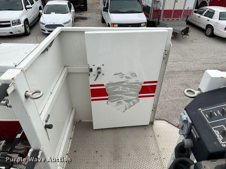 image for item FK2215 2005 Pierce Manufacturing Dash ladder fire truck