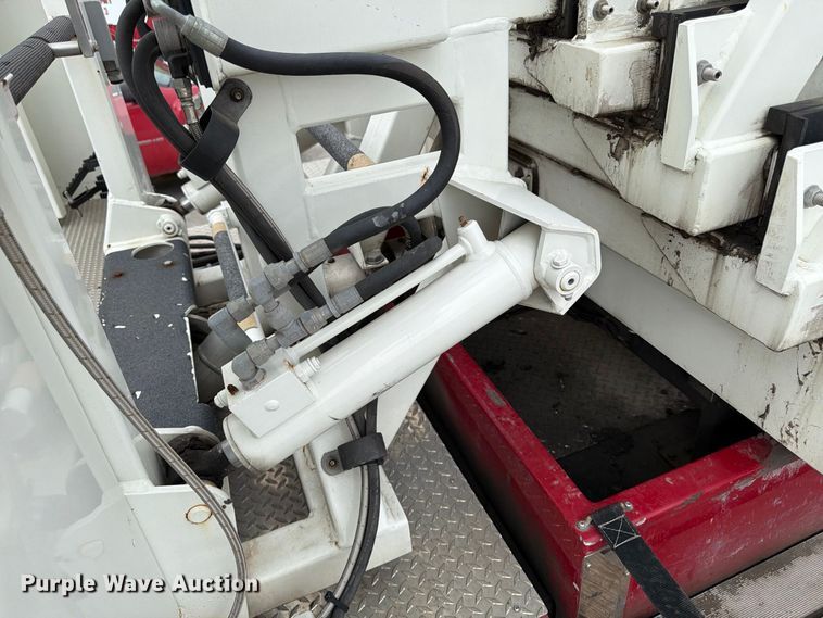 image for item FK2215 2005 Pierce Manufacturing Dash ladder fire truck
