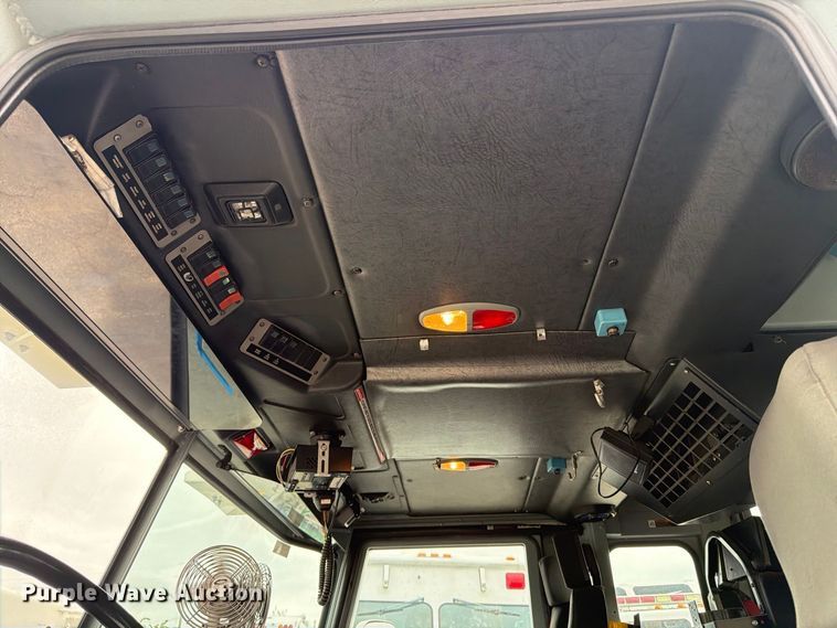image for item FK2215 2005 Pierce Manufacturing Dash ladder fire truck