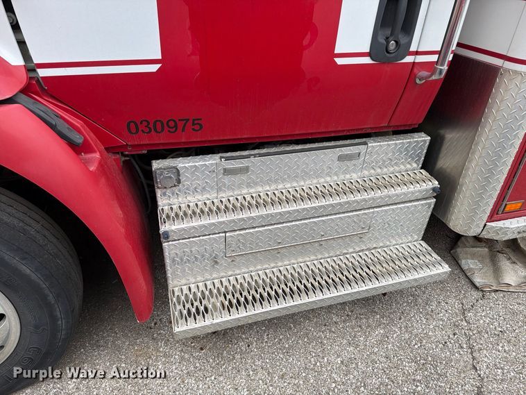 image for item FK2216 2003 International 4300 ambulance