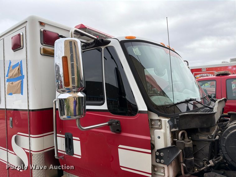 image for item FK2216 2003 International 4300 ambulance