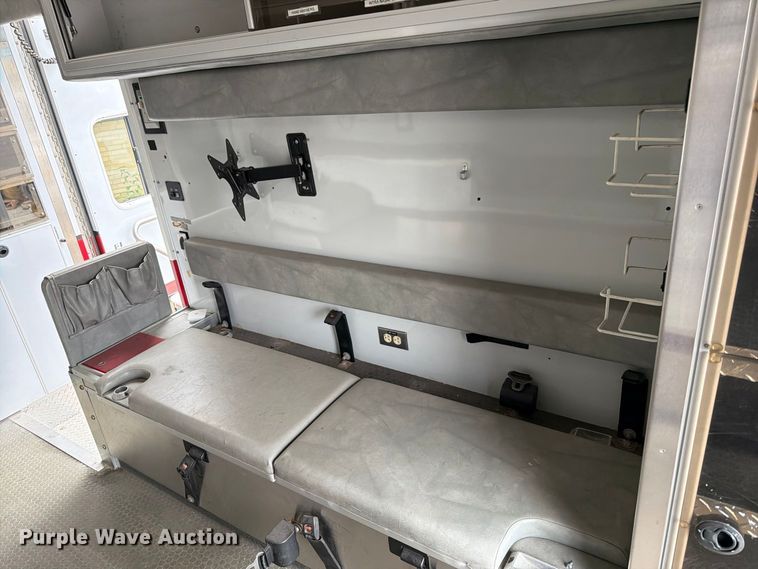 image for item FK2216 2003 International 4300 ambulance