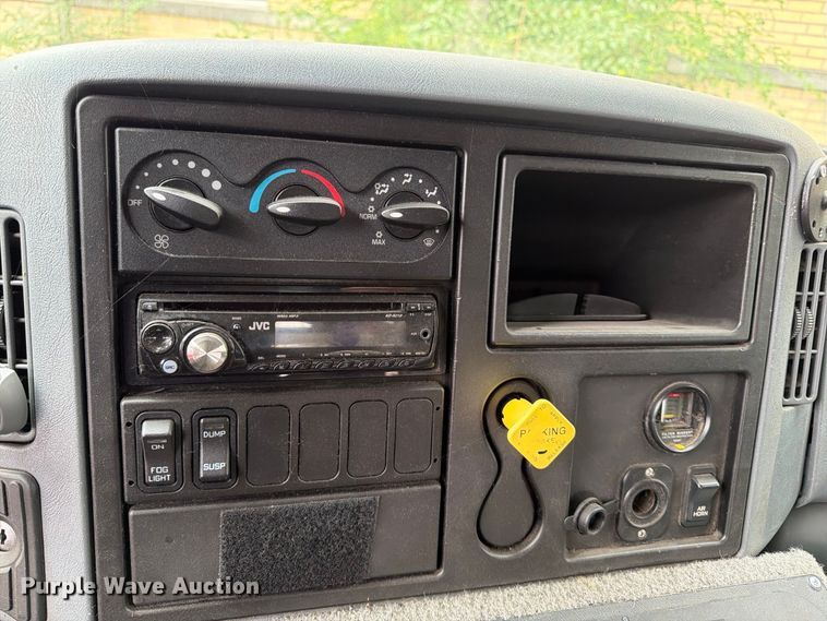 image for item FK2216 2003 International 4300 ambulance