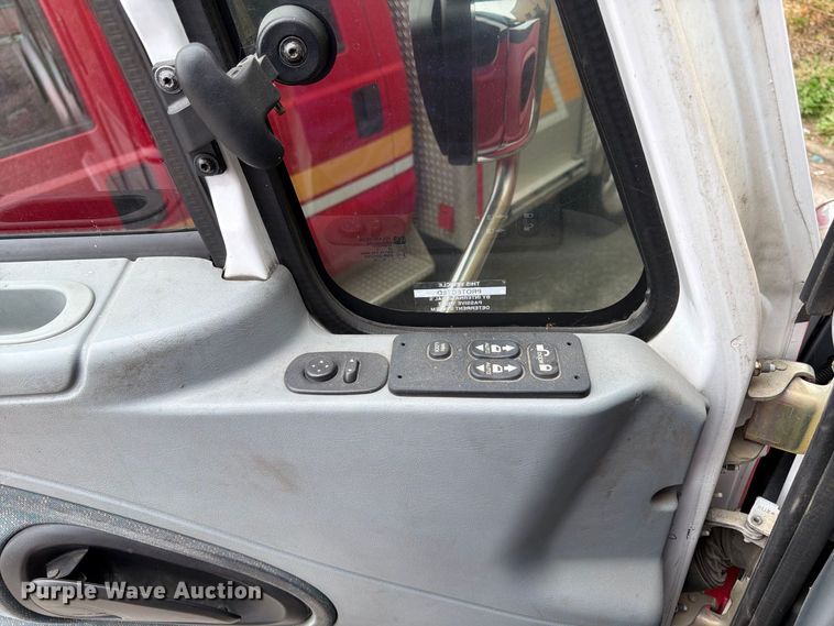 image for item FK2216 2003 International 4300 ambulance