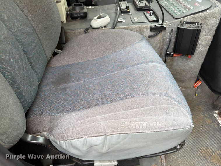 image for item FK2216 2003 International 4300 ambulance