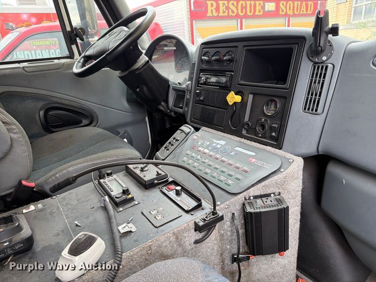 image for item FK2216 2003 International 4300 ambulance