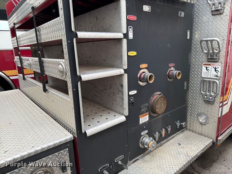 image for item FK2217 2007 Seagrave pumper fire truck