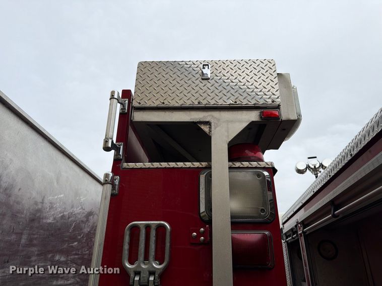 image for item FK2217 2007 Seagrave pumper fire truck