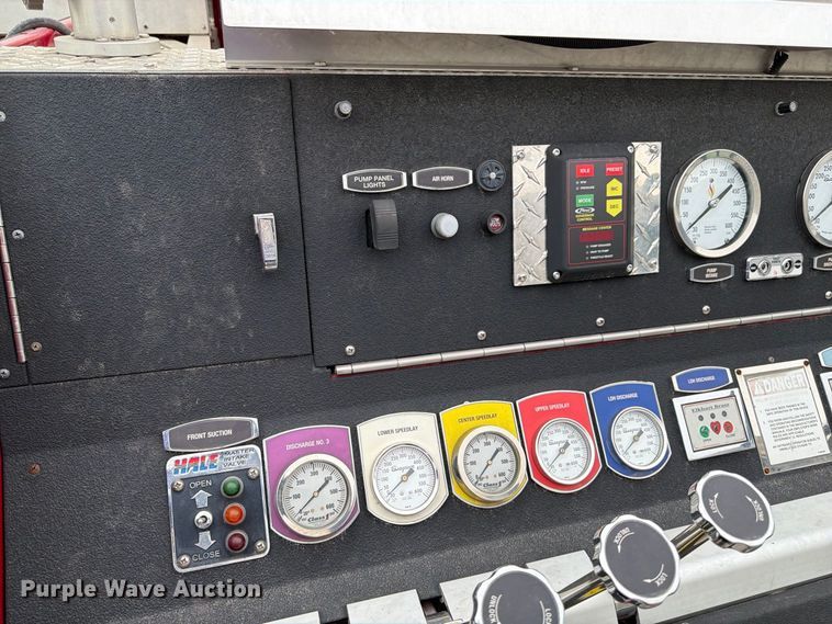 image for item FK2217 2007 Seagrave pumper fire truck