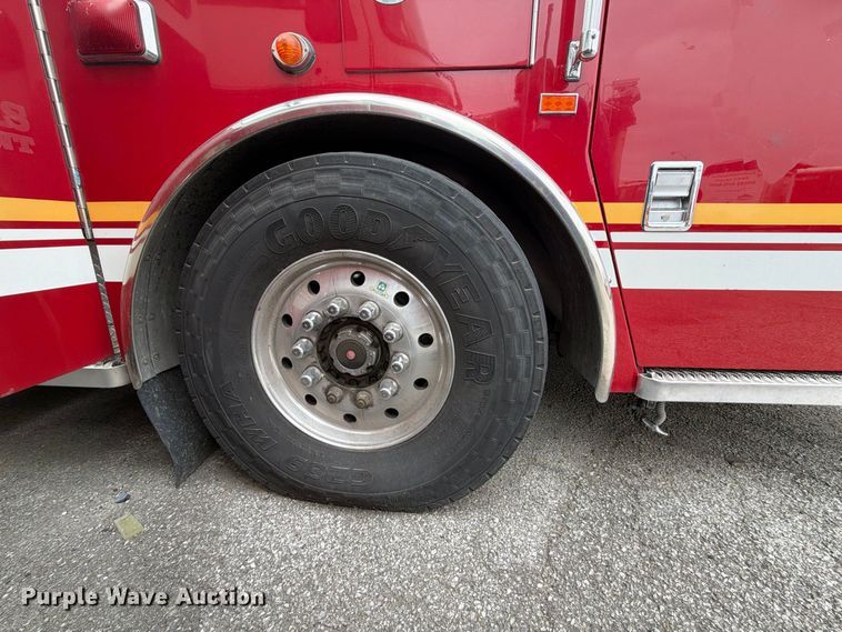 image for item FK2217 2007 Seagrave pumper fire truck