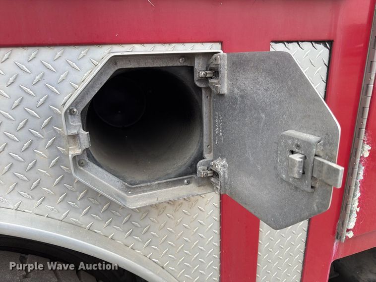 image for item FK2219 2003 E-one ladder fire truck