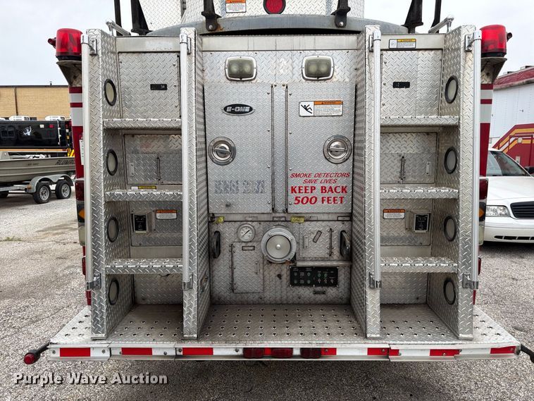 image for item FK2219 2003 E-one ladder fire truck