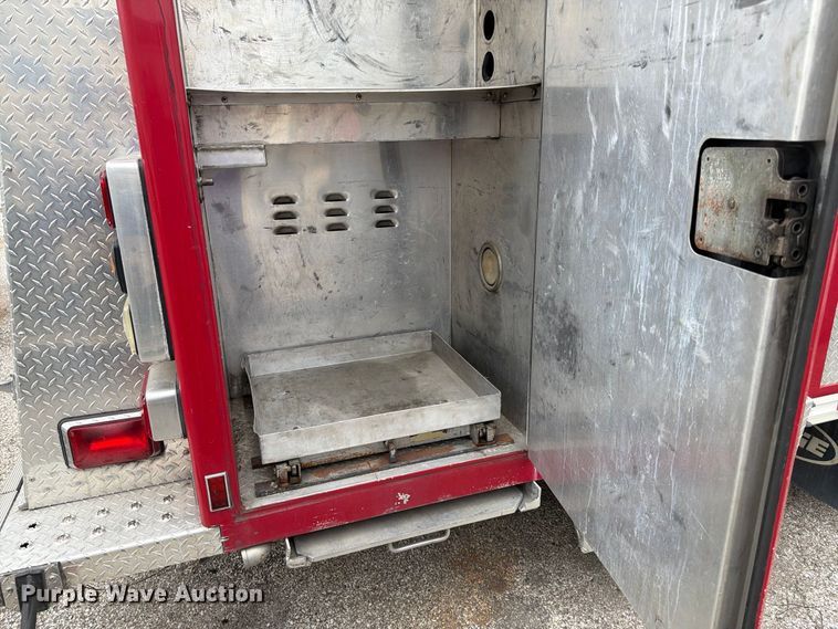image for item FK2219 2003 E-one ladder fire truck