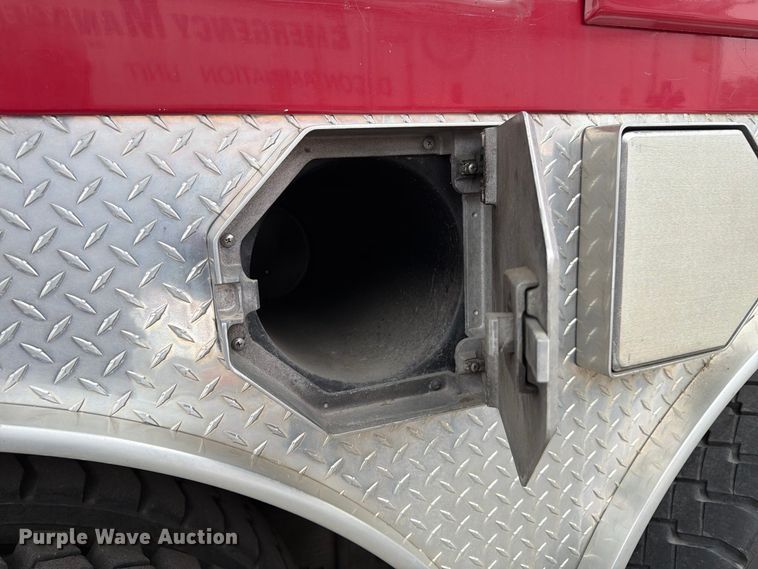 image for item FK2219 2003 E-one ladder fire truck