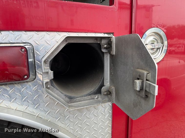 image for item FK2219 2003 E-one ladder fire truck