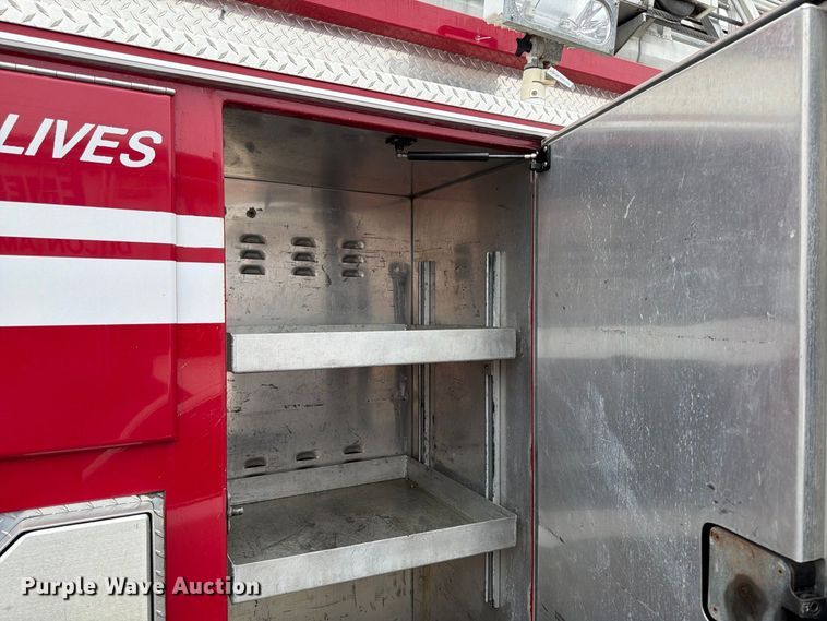 image for item FK2219 2003 E-one ladder fire truck