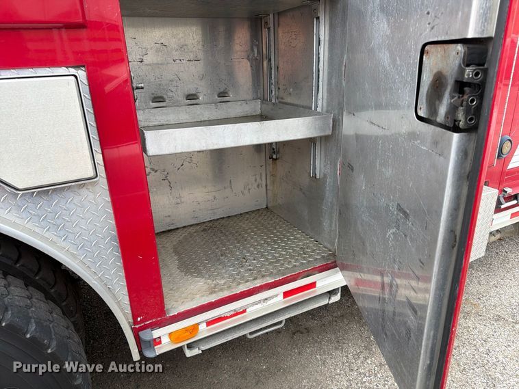 image for item FK2219 2003 E-one ladder fire truck