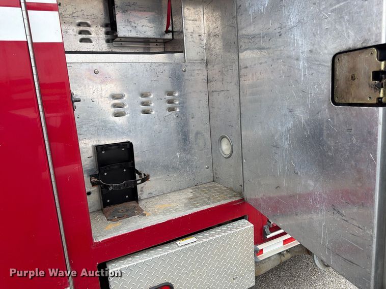image for item FK2219 2003 E-one ladder fire truck