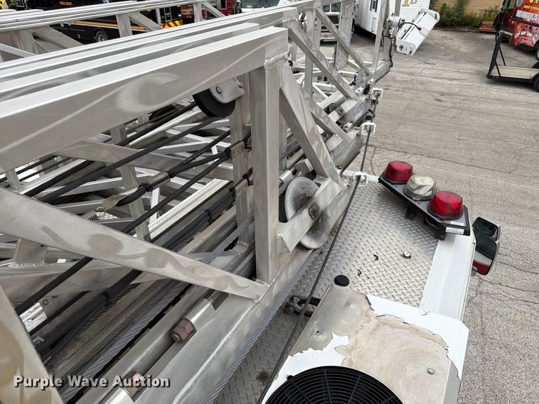 image for item FK2219 2003 E-one ladder fire truck