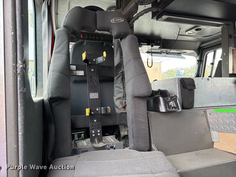 image for item FK2219 2003 E-one ladder fire truck