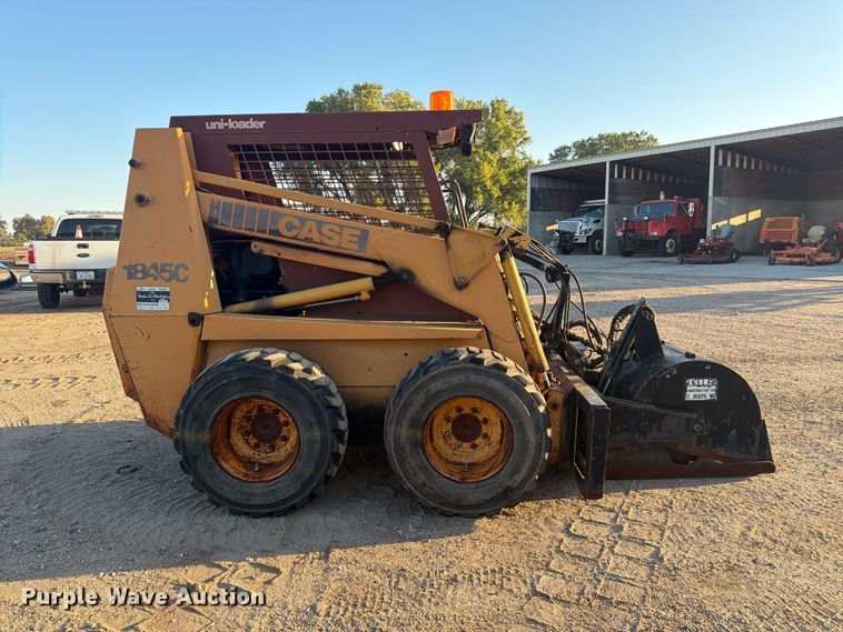 image for item FK3903 Case 1845C skid steer loader