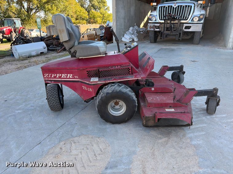 image for item FK3905 Zipper TS1893B lawn mower