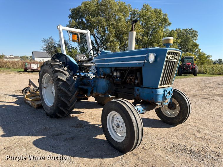 image for item FK3907 1967 Ford 5000 tractor