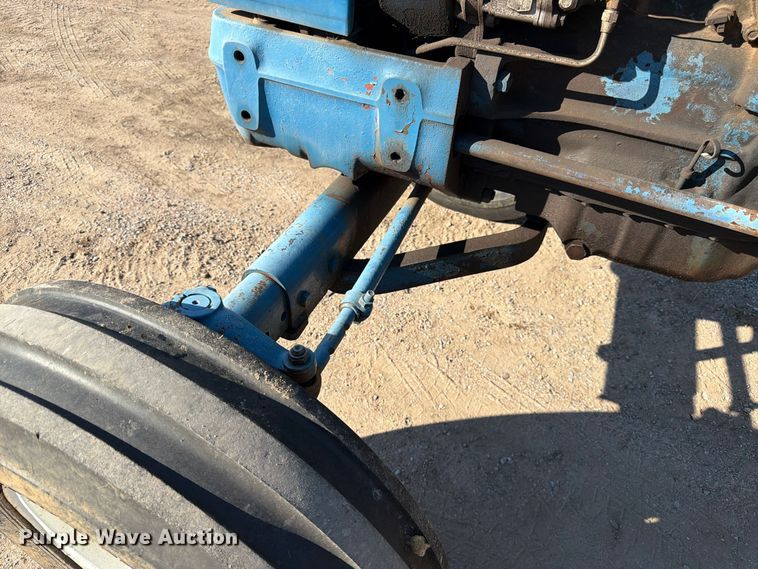 image for item FK3907 1967 Ford 5000 tractor