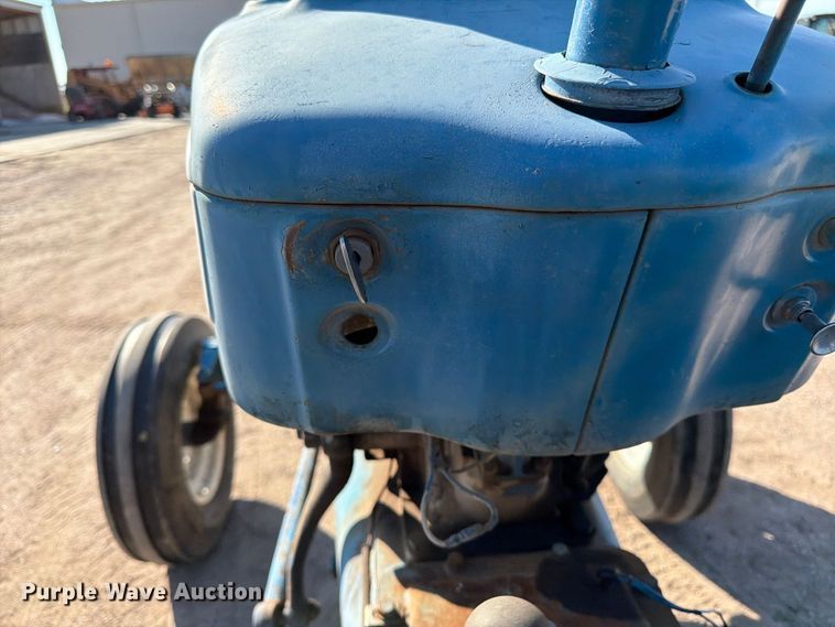 image for item FK3907 1967 Ford 5000 tractor