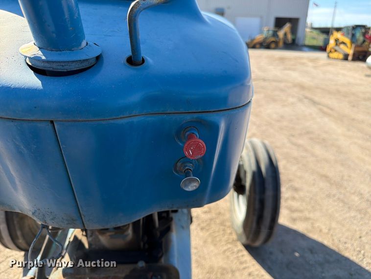 image for item FK3907 1967 Ford 5000 tractor