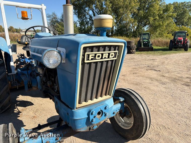 image for item FK3907 1967 Ford 5000 tractor
