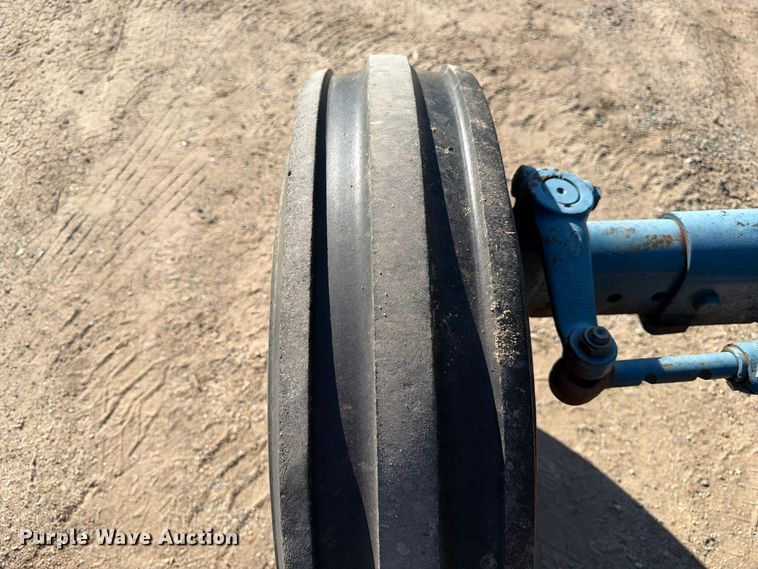 image for item FK3907 1967 Ford 5000 tractor