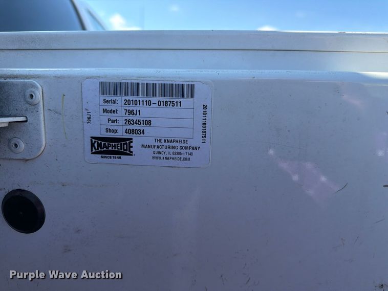 image for item FK3970 2011 Chevrolet Silverado 3500HD Crew Cab utility bed pickup truck