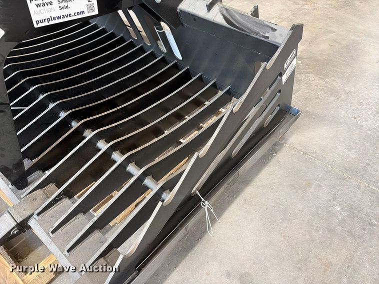 image for item FK3973 Titan skid steer grapple bucket