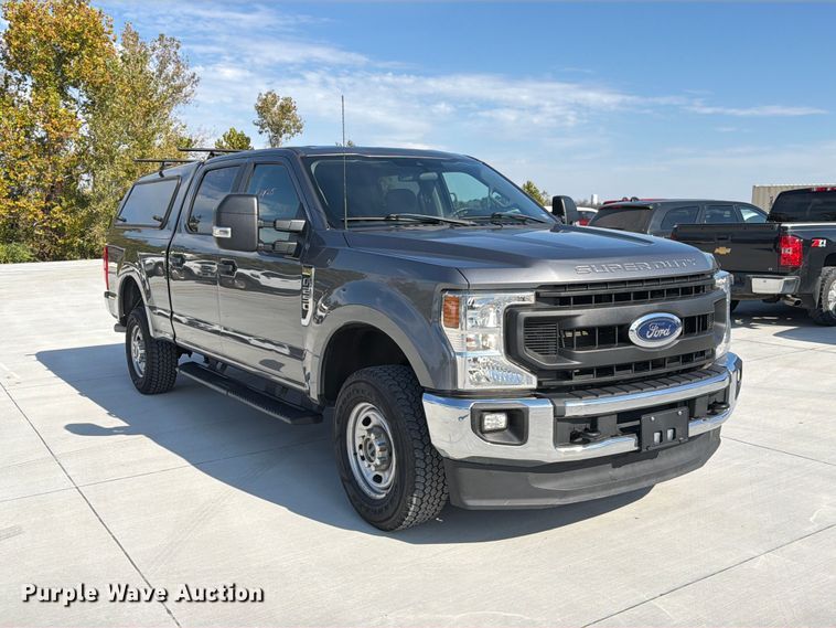 image for item FM6608 2022 Ford F250 Super Duty XL Crew Cab pickup truck