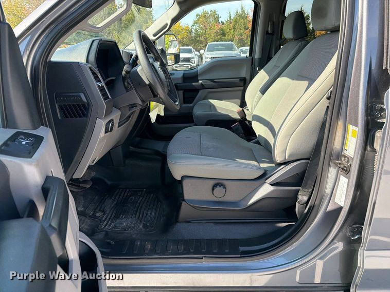 image for item FM6608 2022 Ford F250 Super Duty XL Crew Cab pickup truck