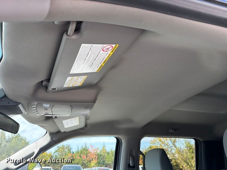 image for item FM6608 2022 Ford F250 Super Duty XL Crew Cab pickup truck