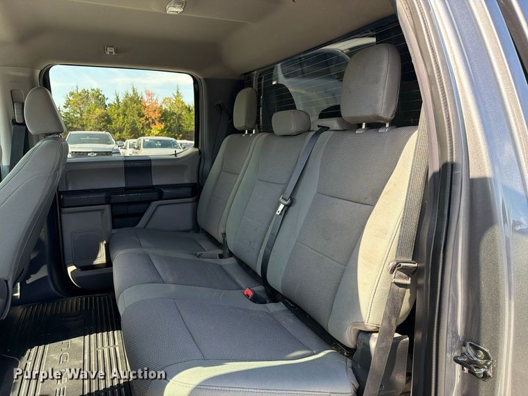 image for item FM6608 2022 Ford F250 Super Duty XL Crew Cab pickup truck