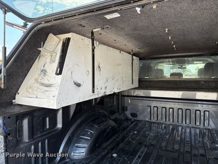 image for item FM6608 2022 Ford F250 Super Duty XL Crew Cab pickup truck