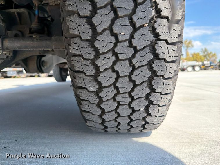 image for item FM6608 2022 Ford F250 Super Duty XL Crew Cab pickup truck