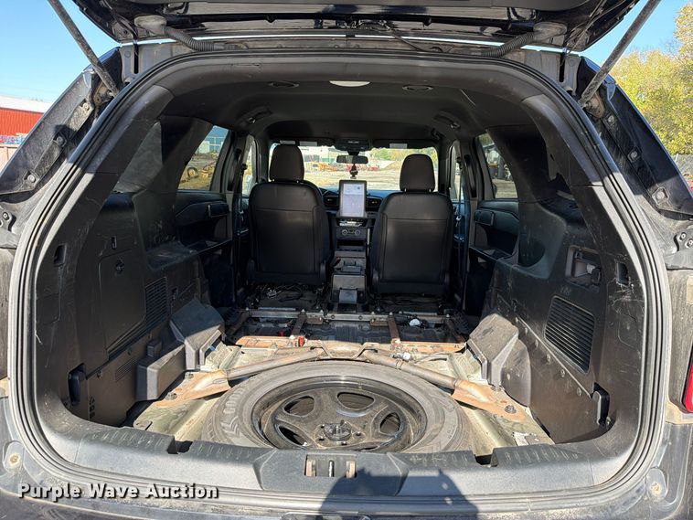 image for item FN1556 2021 Ford Explorer Police Interceptor SUV
