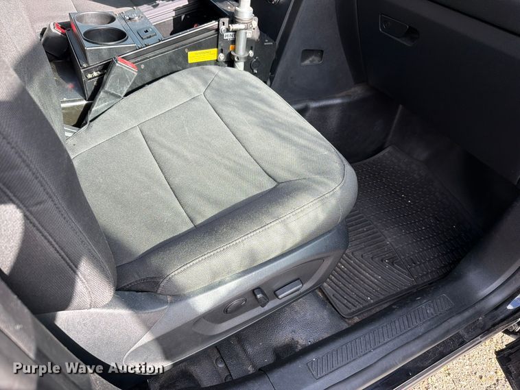 image for item FN1559 2021 Ford Explorer Police Interceptor SUV
