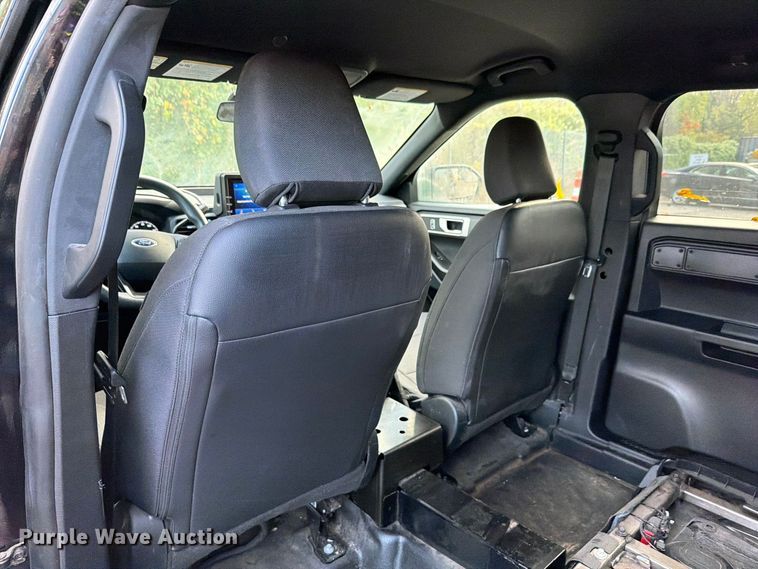 image for item FN1559 2021 Ford Explorer Police Interceptor SUV